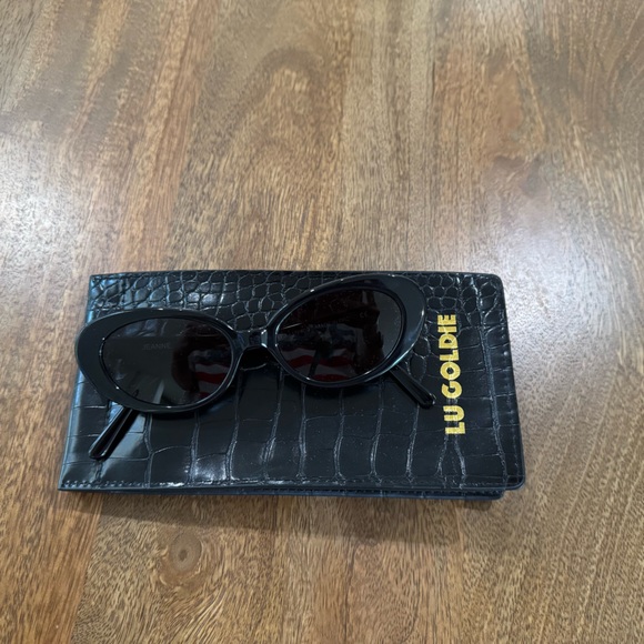 Lu Goldie Jeanne Sunglasses - Picture 2 of 14
